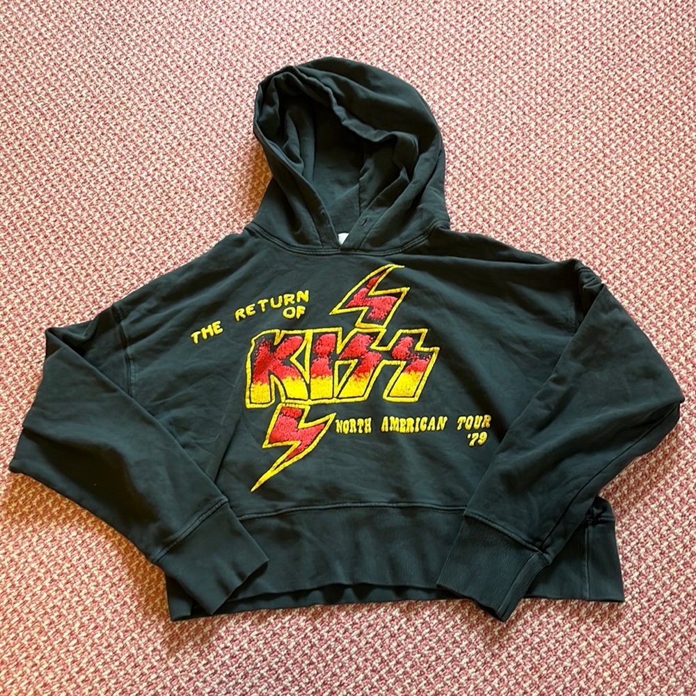 DAYDREAMER The Return Of Kiss Cropped Hoodie in Vintage Black